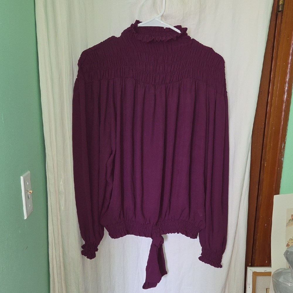 Venus Flowy Long Sleeve Mock Turtleneck Top